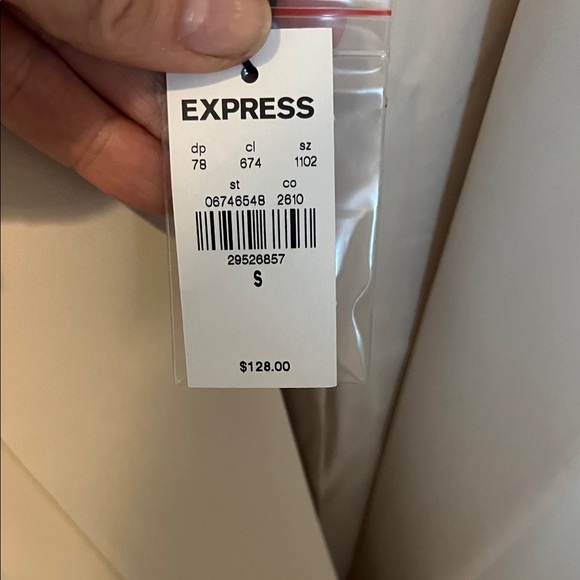 Express Light Beige Suit Set - Picture 9 of 16